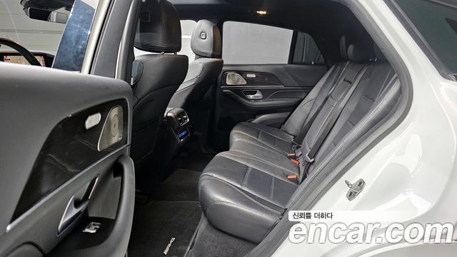 Mercedes-Benz GLE-Class 2022 — photo 16