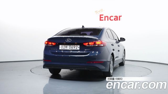 Hyundai AVANTE 2016 — photo 4