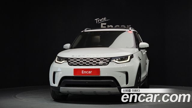 Land Rover Discovery 2022 — photo 3
