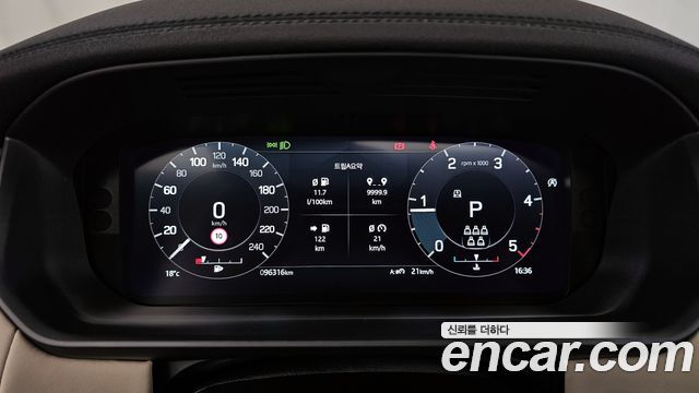 Land Rover Discovery 2022 — photo 8