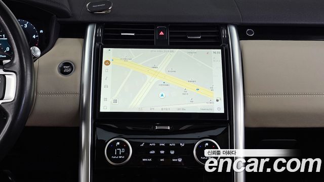 Land Rover Discovery 2022 — photo 14