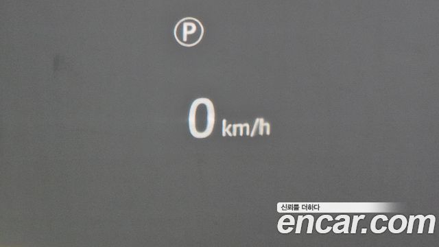 Land Rover Discovery 2022 — photo 17