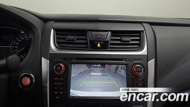 Nissan Altima 2017 — photo 17