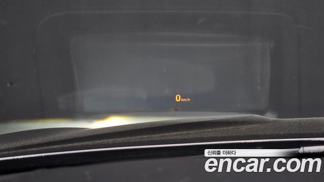 Genesis G70 2018 — photo 24