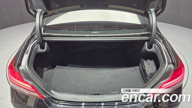 Genesis G70 2018 — photo 26