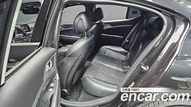 Genesis G70 2018 — photo 16