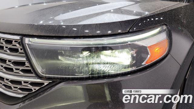 Ford Explorer 2020 — photo 8