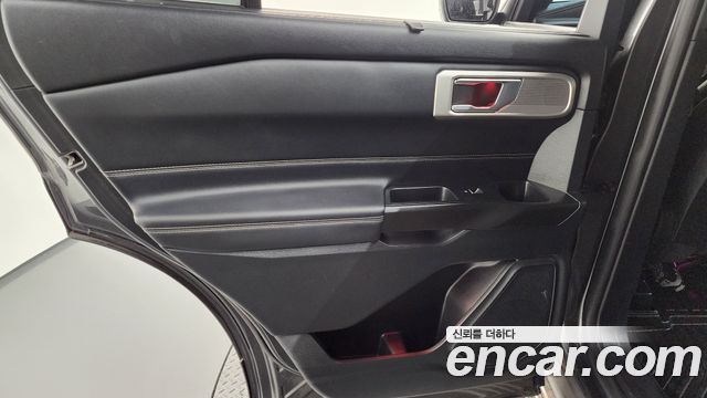 Ford Explorer 2020 — photo 15