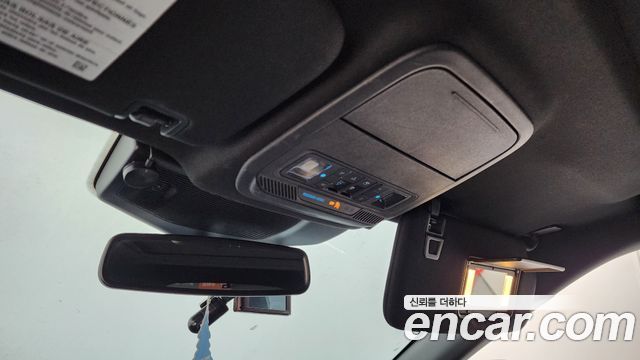Ford Explorer 2020 — photo 27
