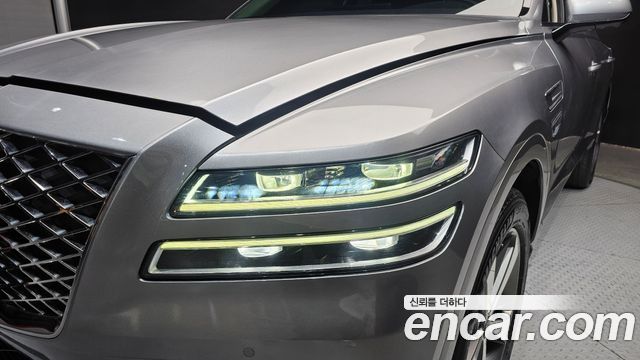 Genesis GV80 2021 — photo 8