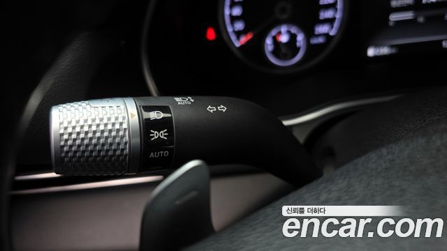 Genesis GV80 2021 — photo 27