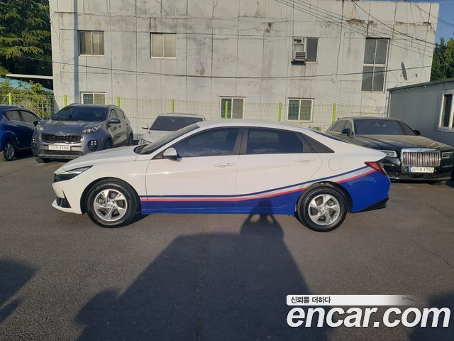 Hyundai AVANTE 2021 — photo 2