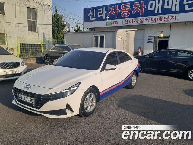 Hyundai AVANTE 2021 — photo 20