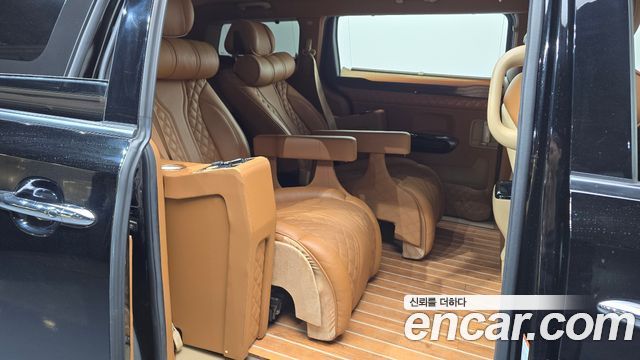 Kia Canival 2020 — photo 1