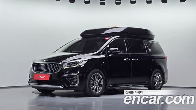 Kia Canival 2020 — photo 2