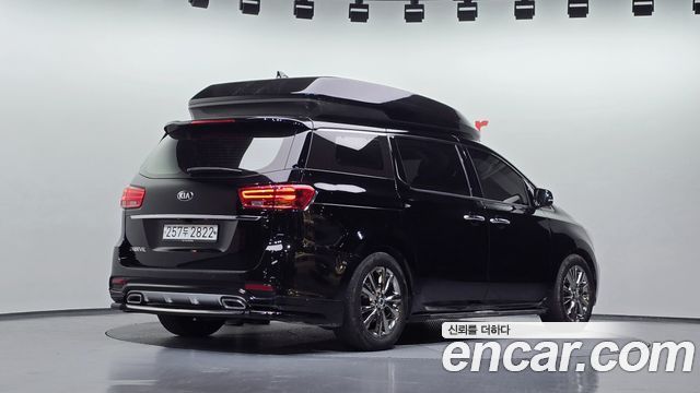 Kia Canival 2020 — photo 5