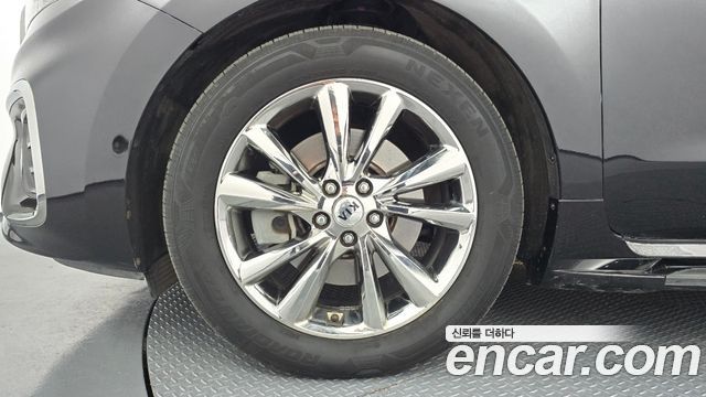 Kia Canival 2020 — photo 11