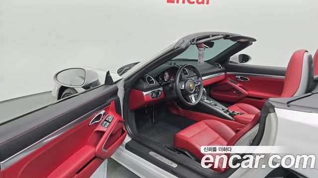 Porsche 718 2021 — photo 10