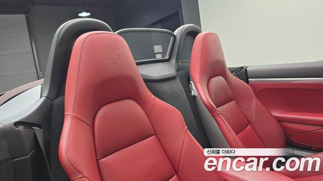 Porsche 718 2021 — photo 11