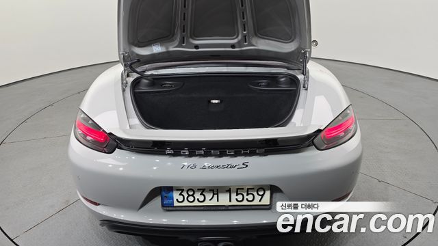 Porsche 718 2021 — photo 19