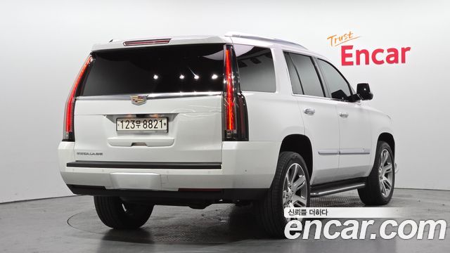 Cadillac Escalade 2020 — photo 2