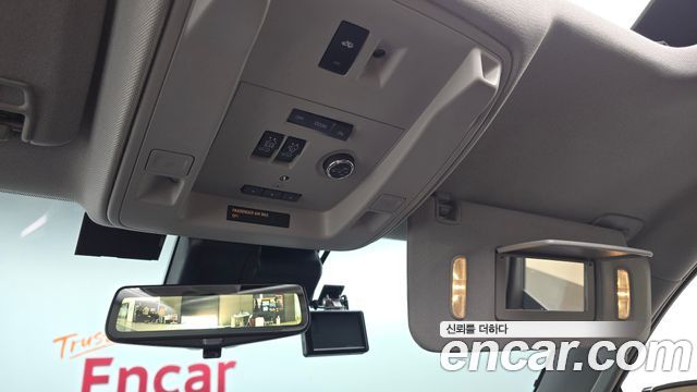Cadillac Escalade 2020 — photo 28