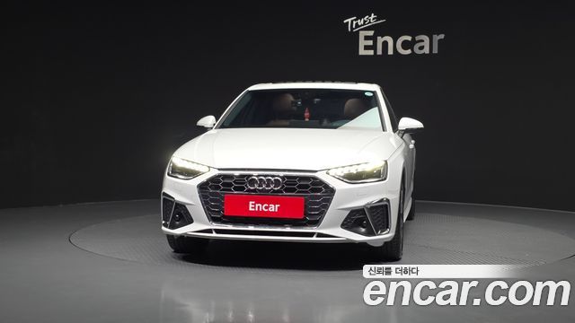 Audi A4 2023 — photo 3