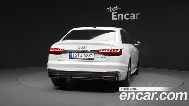 Audi A4 2023 — photo 4