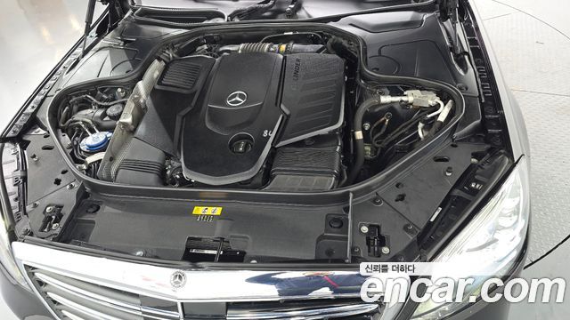 Mercedes-Benz S-Class 2018 — photo 6