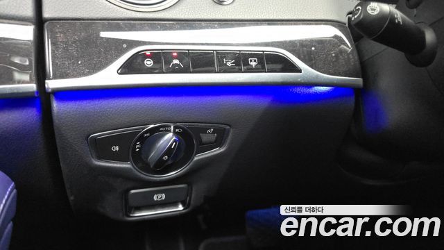 Mercedes-Benz S-Class 2018 — photo 18