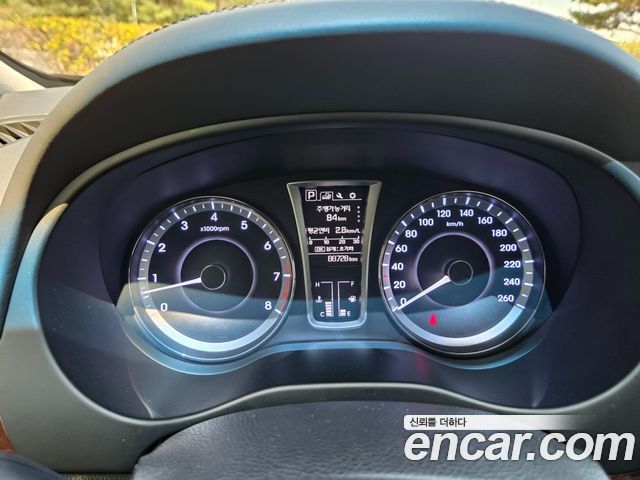 Hyundai Aslan 2015 — photo 8