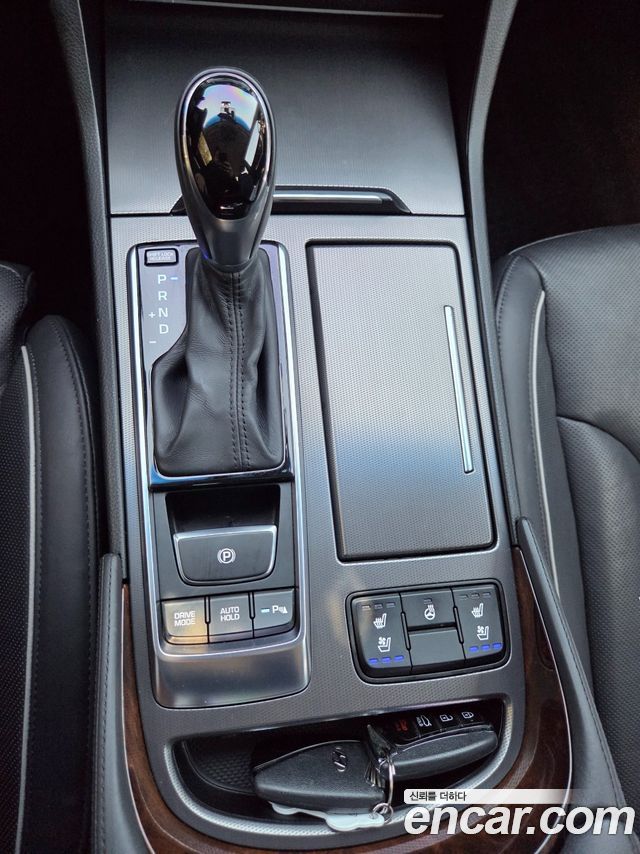 Hyundai Aslan 2015 — photo 9