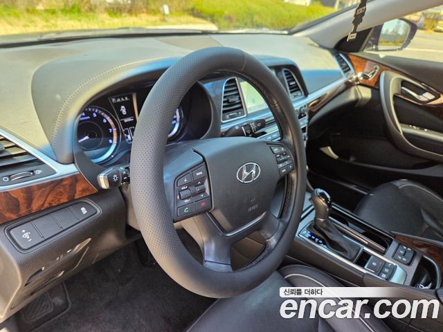 Hyundai Aslan 2015 — photo 14