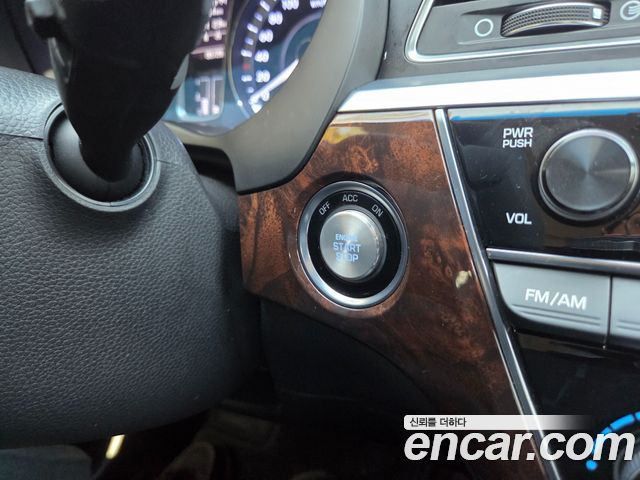 Hyundai Aslan 2015 — photo 18