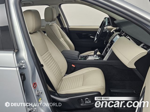 Land Rover Discovery Sport 2022 — photo 10