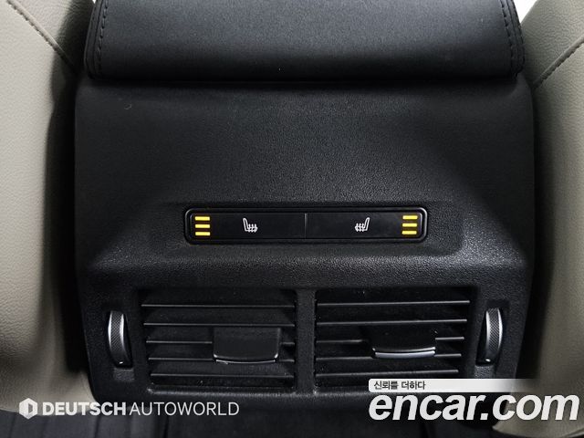 Land Rover Discovery Sport 2022 — photo 16