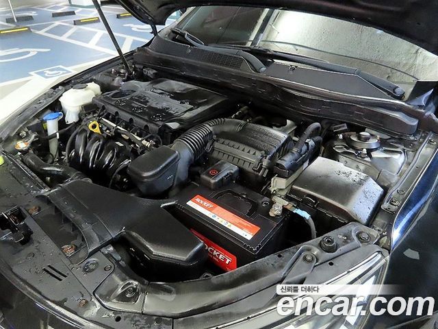 Kia K5 2011 — photo 19