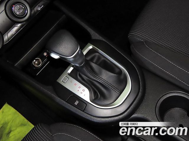 Kia K3 2020 — photo 12