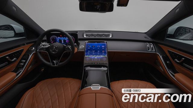 Mercedes-Benz S-Class 2025 — photo 7
