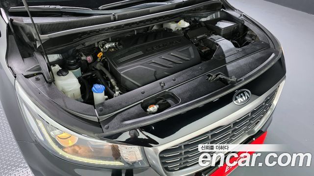 Kia Canival 2020 — photo 6