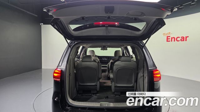 Kia Canival 2020 — photo 26