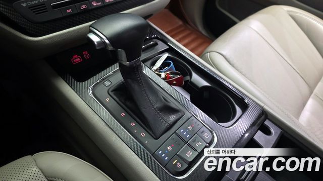 Kia Canival 2017 — photo 12