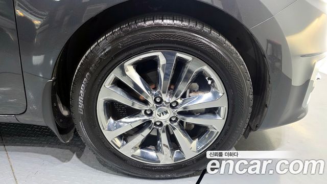 Kia Canival 2017 — photo 7