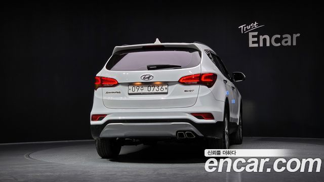 Hyundai Santafe 2016 — photo 4