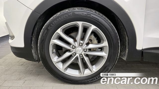 Hyundai Santafe 2016 — photo 5