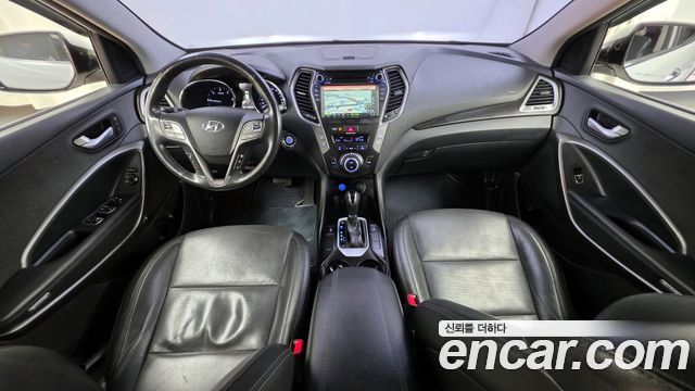 Hyundai Santafe 2016 — photo 7