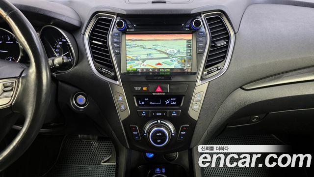 Hyundai Santafe 2016 — photo 14