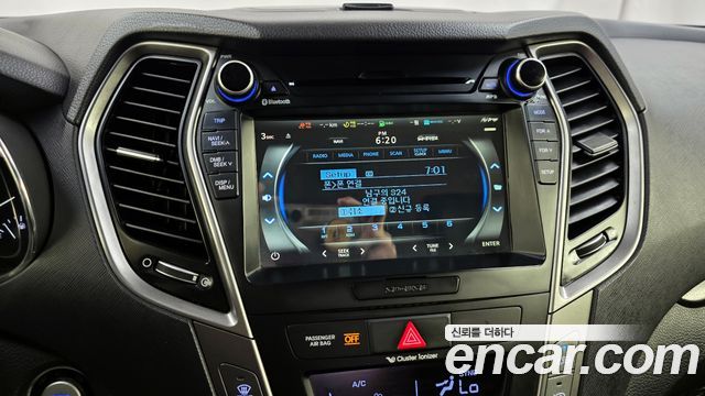 Hyundai Santafe 2016 — photo 16