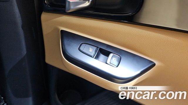 Kia Canival 2023 — photo 25