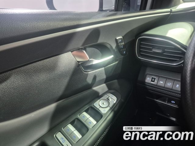 Hyundai Santafe 2021 — photo 14